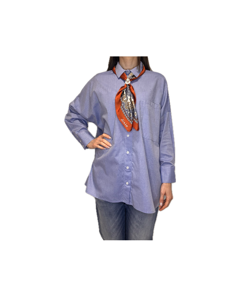 Camicia over foulard